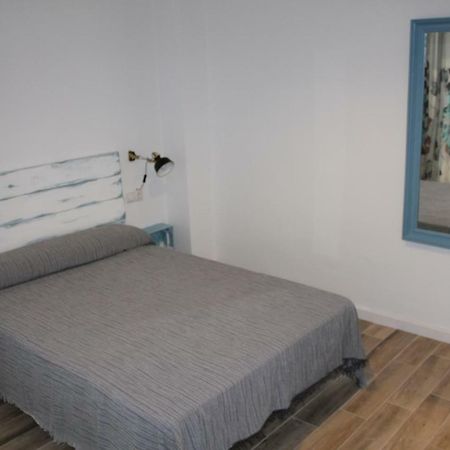 Acogedor Apartamento Centro Benalmadenaアパートメント エクステリア 写真