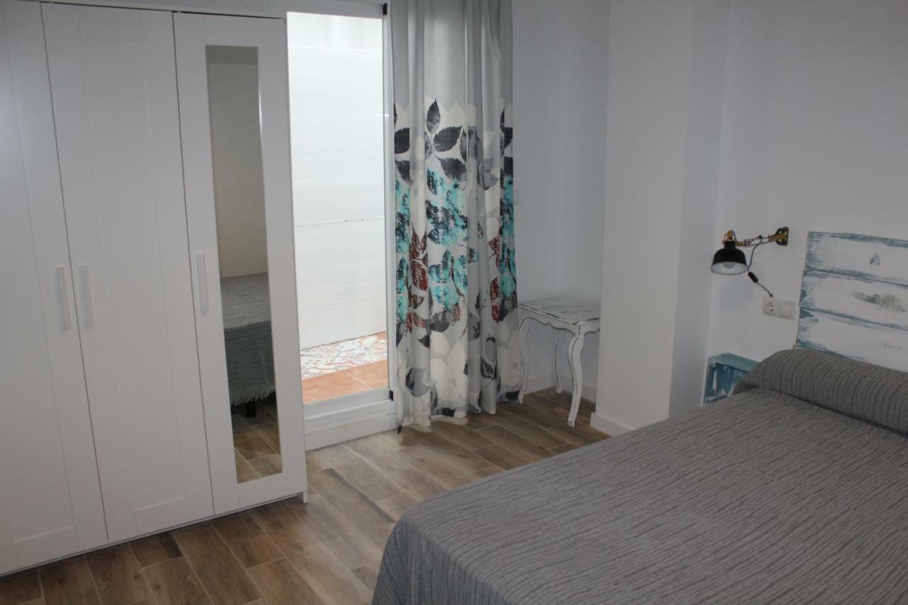 Acogedor Apartamento Centro Benalmadenaアパートメント エクステリア 写真