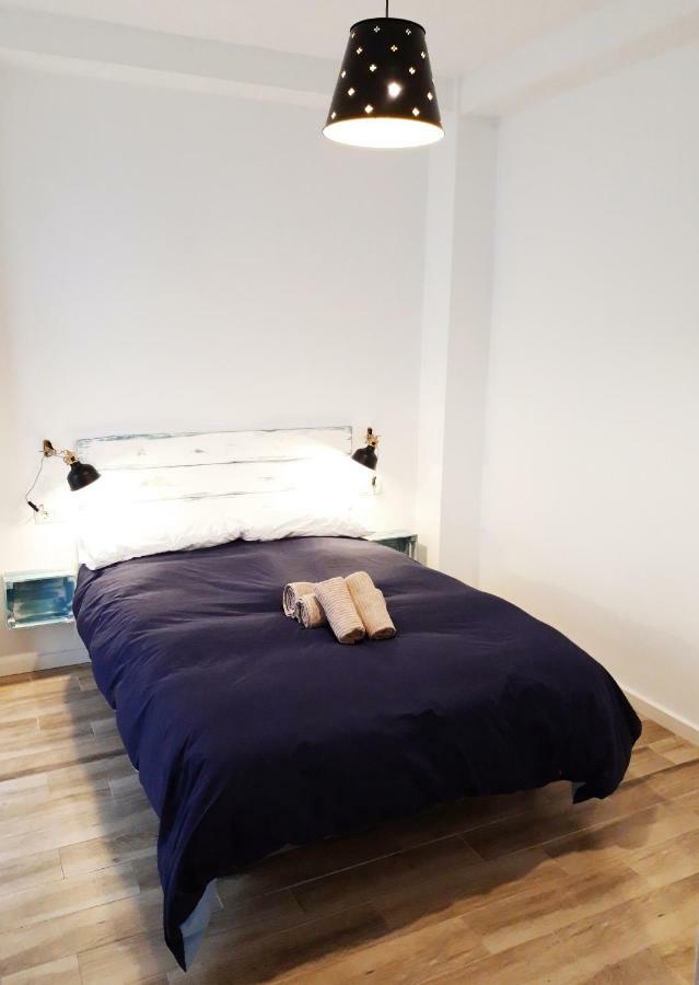 Acogedor Apartamento Centro Benalmadenaアパートメント エクステリア 写真